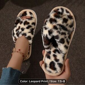 NEW Slippers, Leopard Print, Size 7.5-8.0 & 9-10, plush, soft